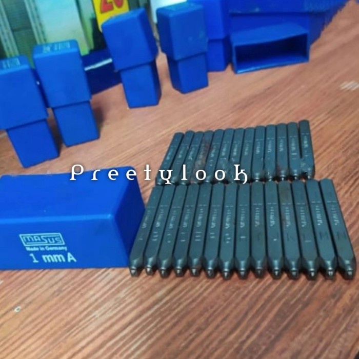 

Terkini Huruf Ketok 1mm Stamp Punch Letter A - Z Masus Germany Original.
