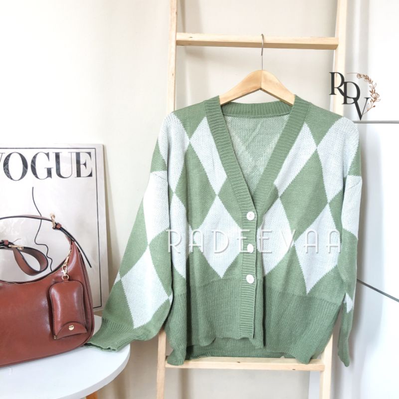 CARDIGAN RAJUT DIAMOND KNIT CROP OVERSIZE MOTIF KETUPAT