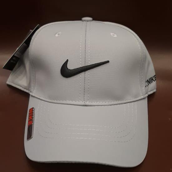 topi golf nike
