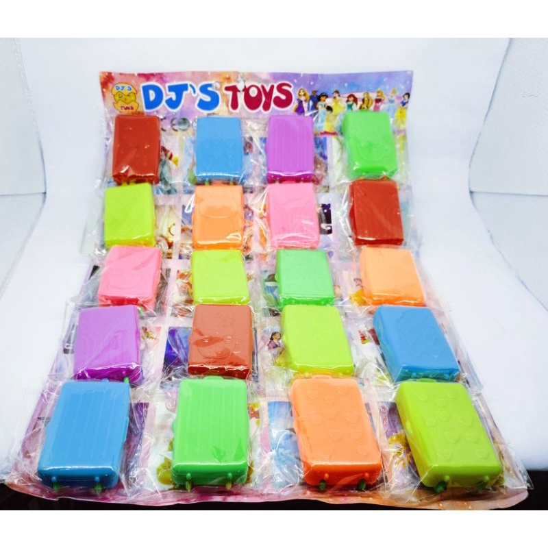 

mainan penghapus koper/ tas Barbie isi karet penghapus isi 20pcs