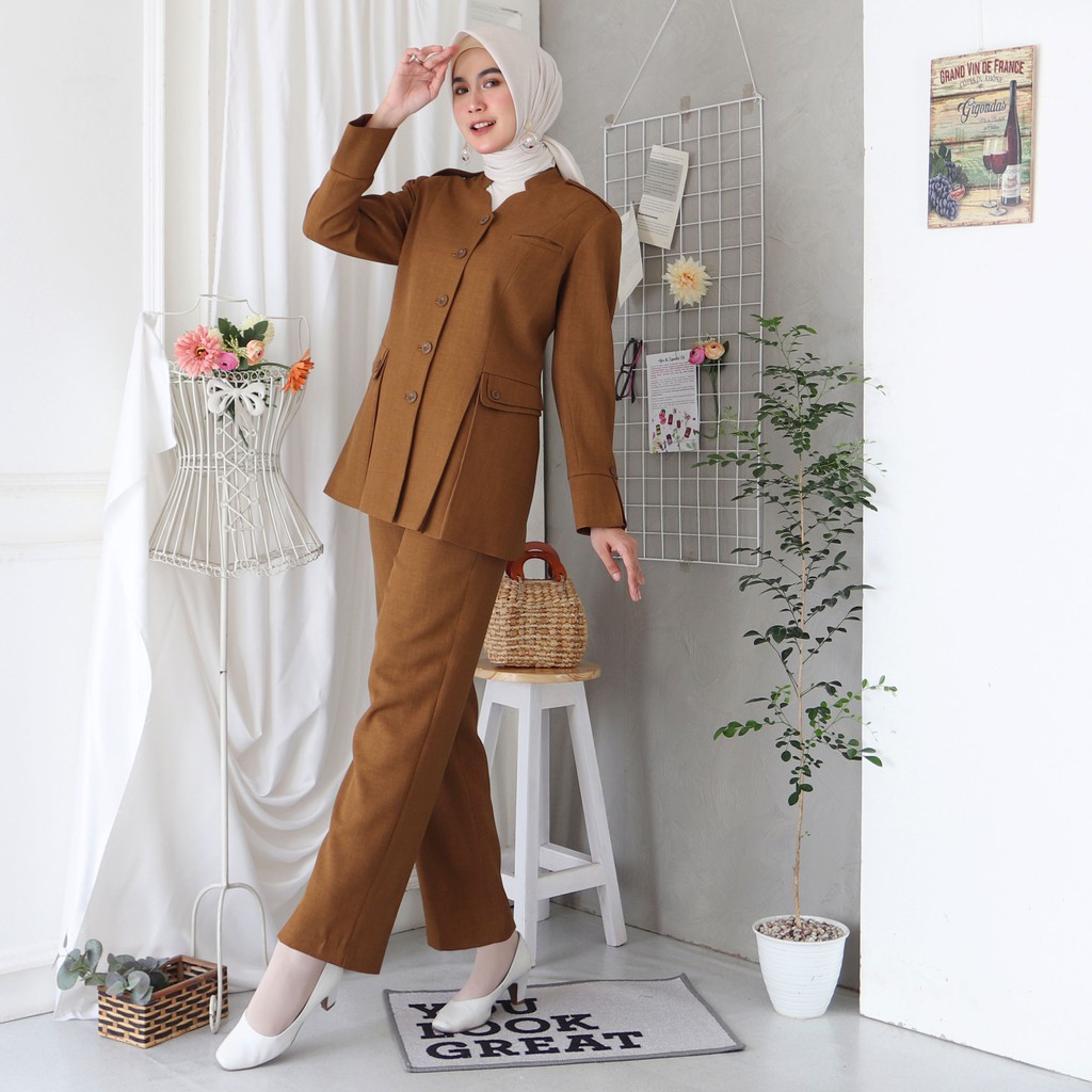 BLAZER WANITA LYNELLE / Seragam PNS / Blazer PNS / Baju PDH PNS Wanita / Baju Dinas Pemda Wanita / Baju Khaki PNS Wanita / Seragam ASN Wanita / Baju Guru Wanita - 6604 Pemda Aceh / Coklat Tua Gelap