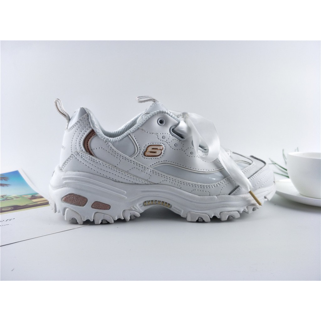 sepatu skechers outdoor