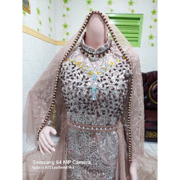 GAUN PENGANTIN DUYUNG EKOR + VEIL MUTIARA +EKOR TILE SUSUN