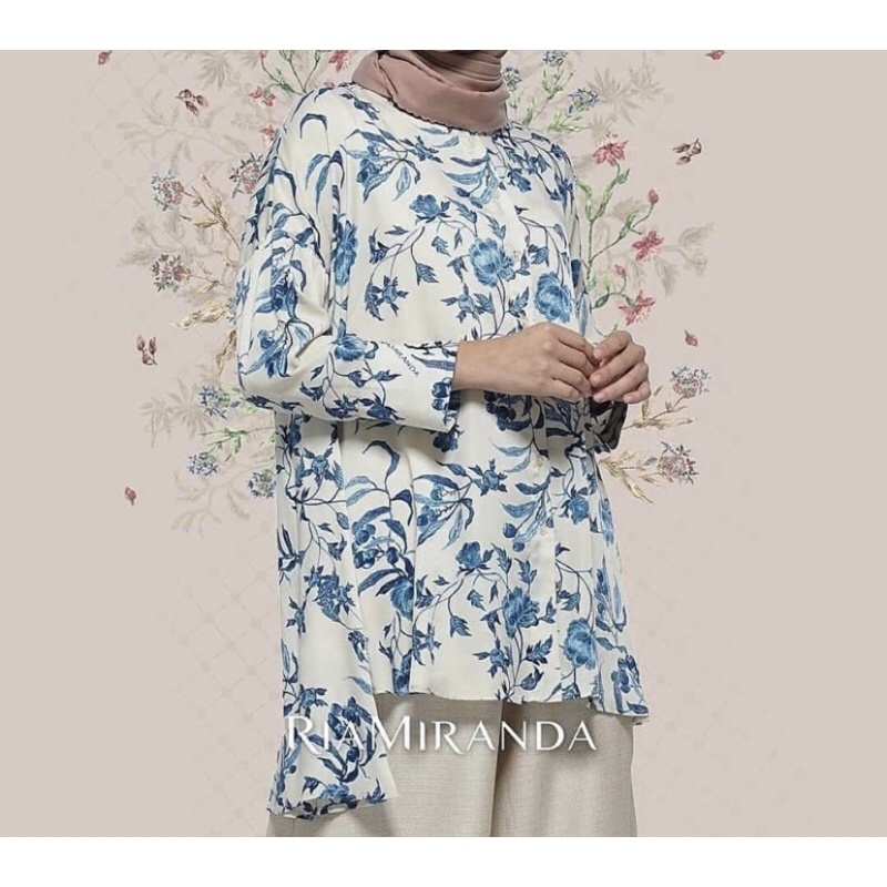 Mohan Top Ria miranda