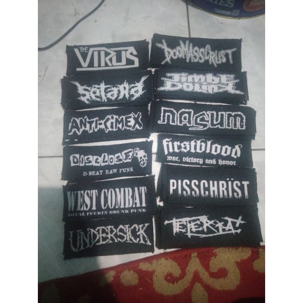Emblem / Patch / Aksesoris Pakaian / Emblem punk / Patch punk