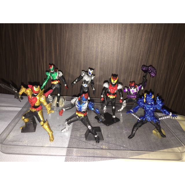 kamen rider kiva HG set