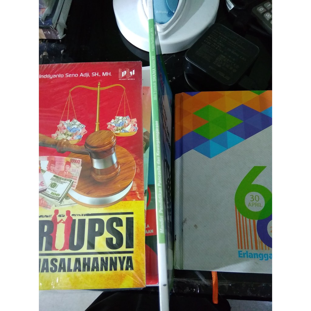 MANDIRI PPKN PEND PANCASILA DAN KEWARGANEGARAAN 3 SMA KELAS XII K13N-2