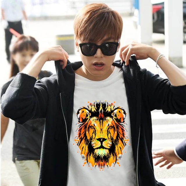 Roar Lion Motif Harimau T-SHIRT