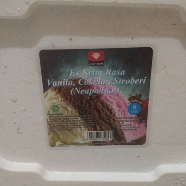 

Es krim diamond neopolitan