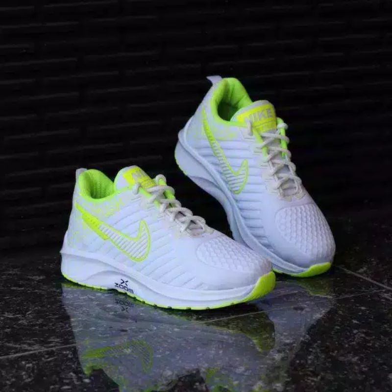 Sepatu Nike Zoom Wanita/cewek Sporty terbaru dan trendy high quality