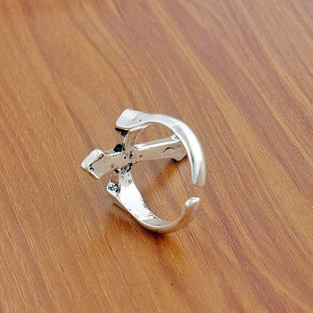 【COD Tangding】Adjustable Personality Retro Opening Cross Men's Index Finger Punk Style Domineering Ring