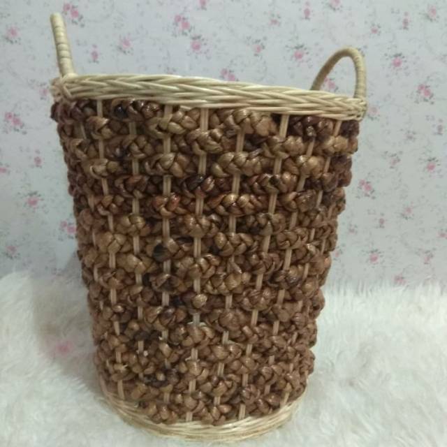 Tempat sampah rotan / laundry / seserahan rotan / hantaran