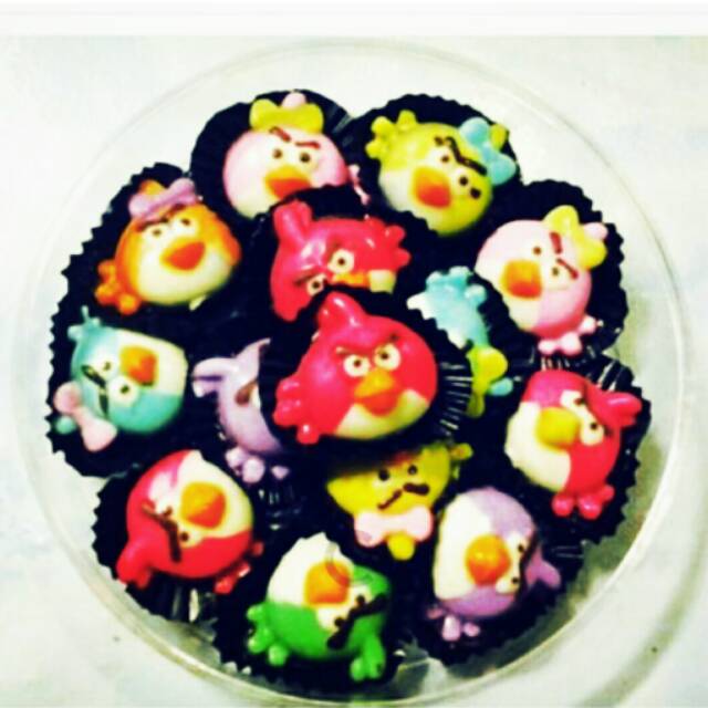 

Cokelat karakter Angry Bird 1