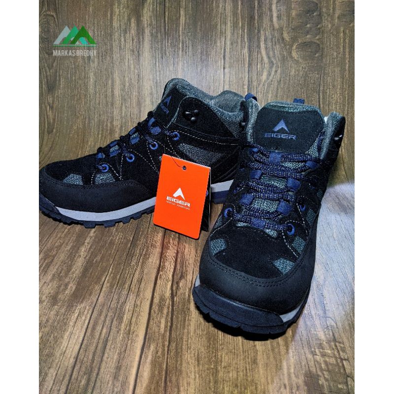 Sepatu Natoas Mid 2.5