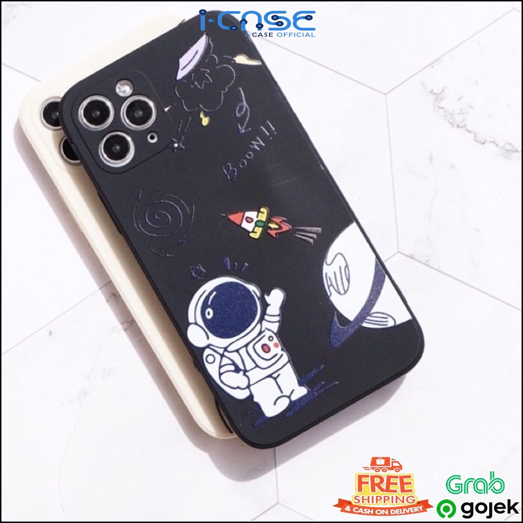 Soft Case iPhone Astronot Lucky &amp; Boow Full Lens Cover Square Edge 6 7 8 SE 6+ 7+ 8+ X XR XS 11 12 Pro Max