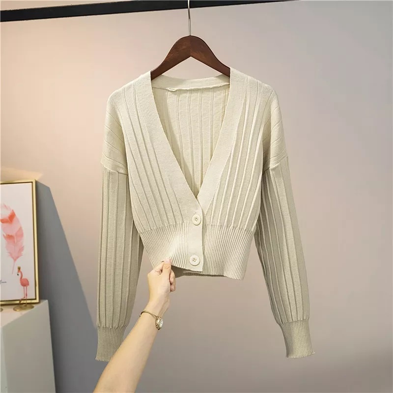 Crop Cardigan V Neck Rajut