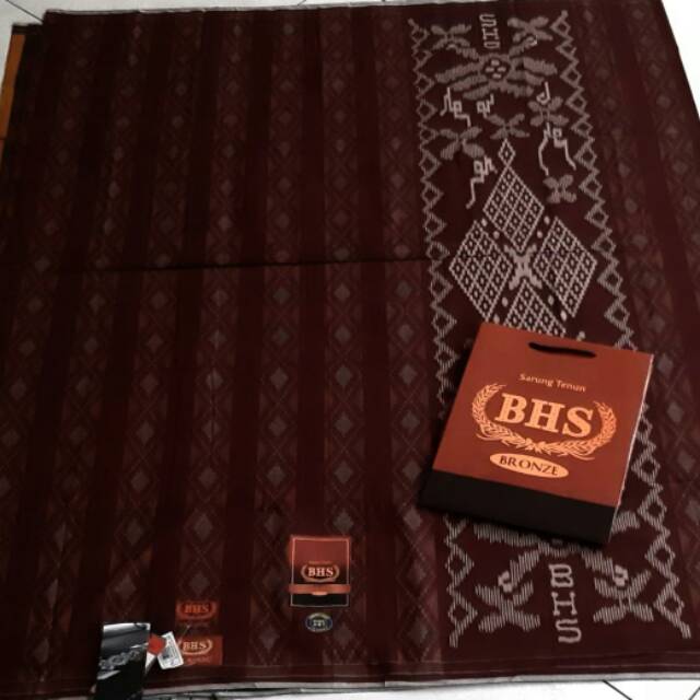 Sarung bhs classic bronze motif kawung