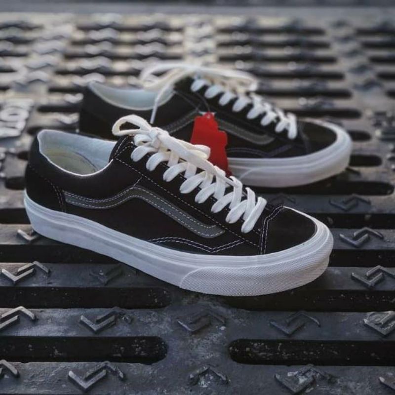 Vans Style 36 (Vintage Sport) Black Blanc