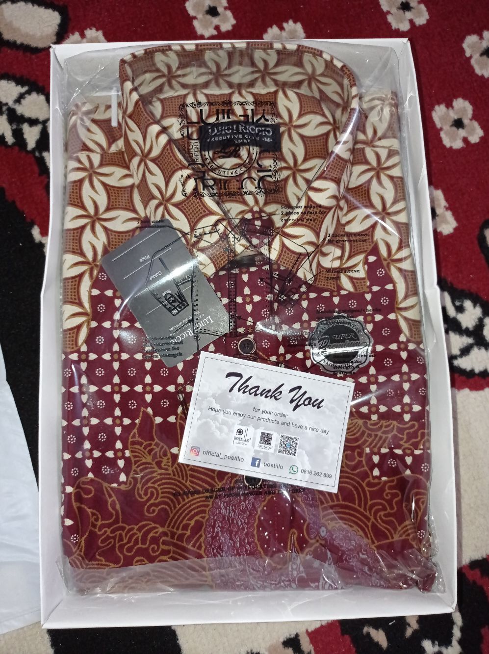 Luigi Riccio Kemeja Batik Pria Lengan Panjang Motif Wayang Lsr189.1