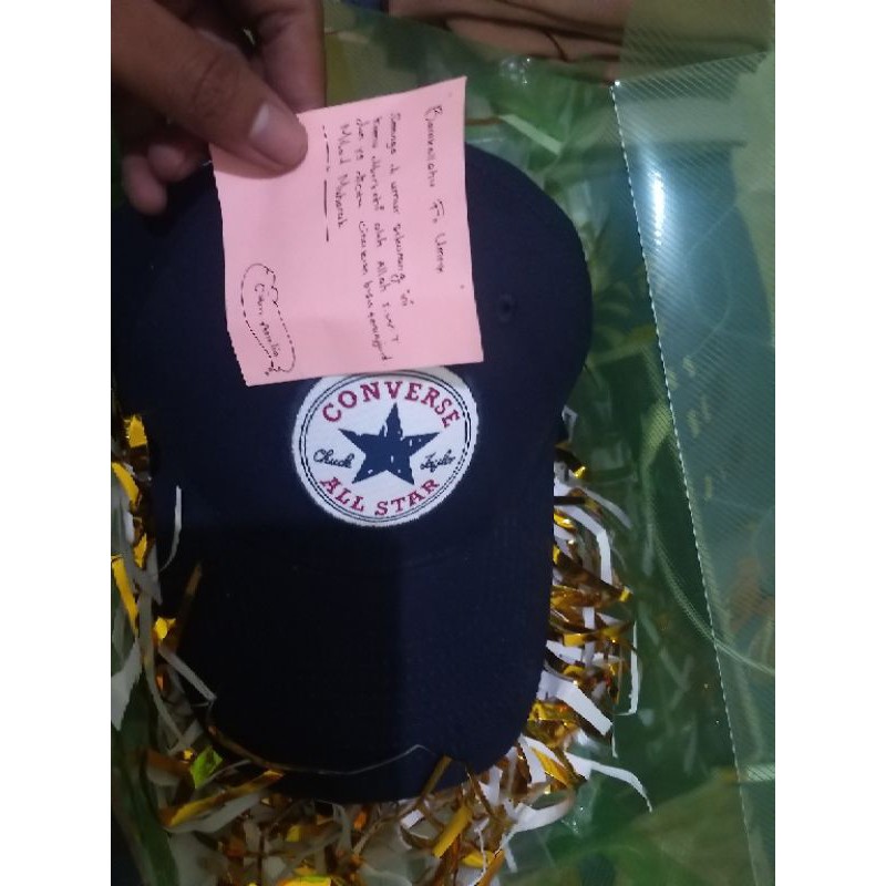 topi converse original