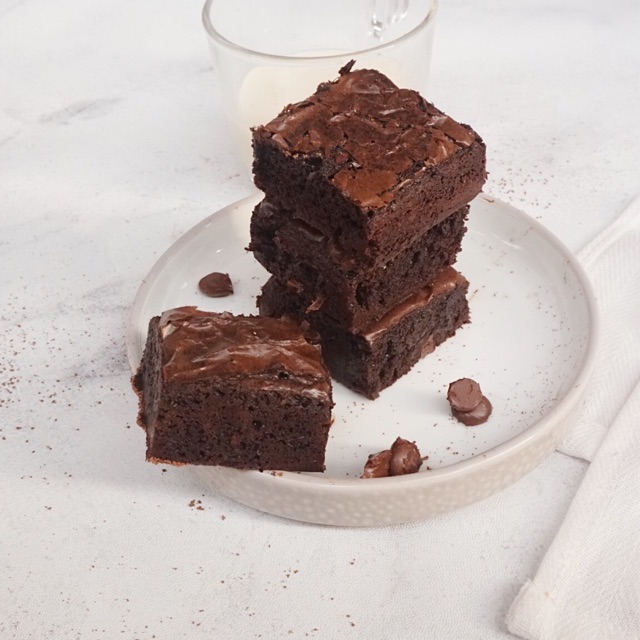 

Fudgy Brownies Premium / Brownies Panggang