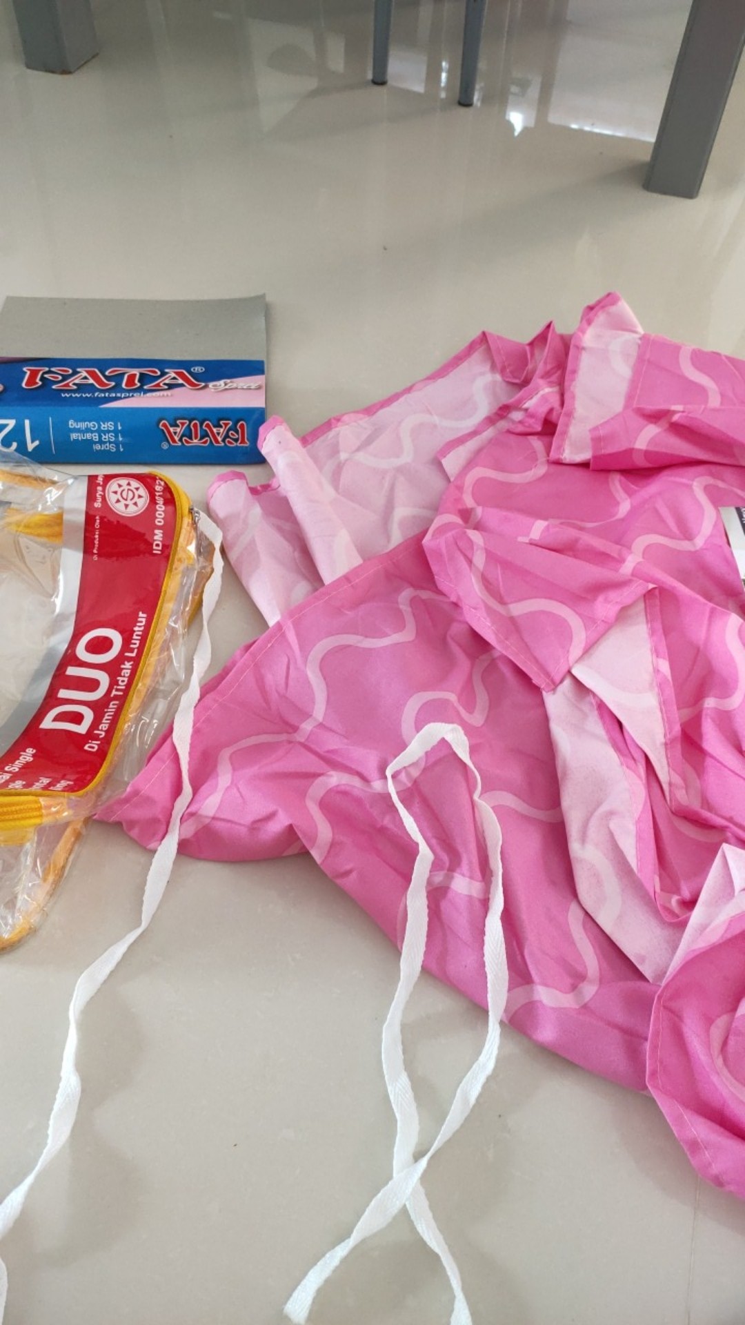 Fata - Sprei Sorong / Sprei Duo Flamingo Navy Ukuran 120x200