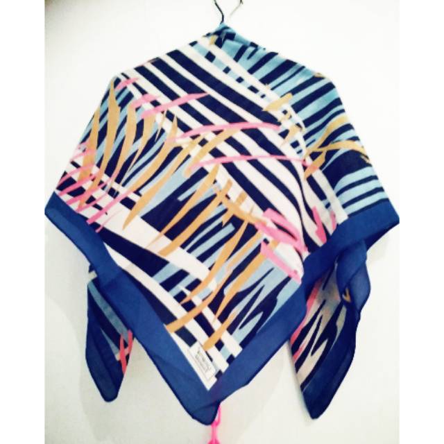 Jilbab segi empat panama /jilbab segi empat motif /jilbab segi empat umama