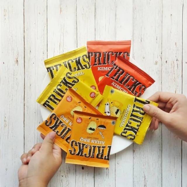 SNACK KENTANG TRICKS BOX ISI 10 SACHET/ BAKED POTATO SNACK | Shopee