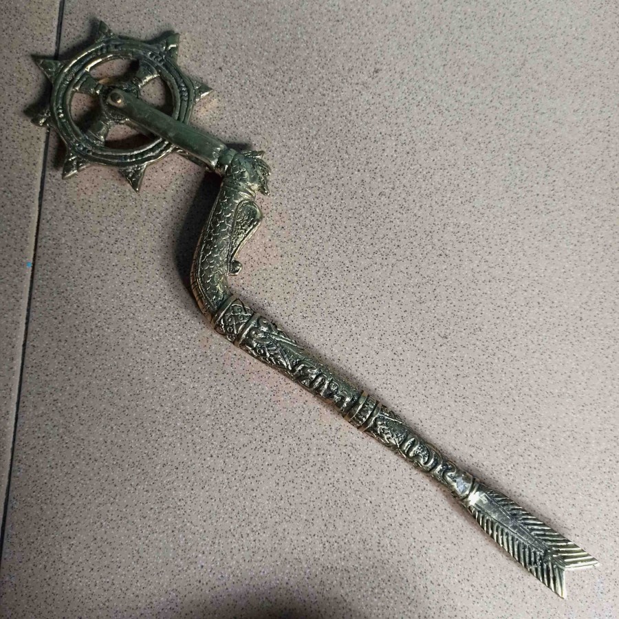 Pusaka kalacakra Unik Kuning Emas Istimewa Koleksi Pajangan Antik