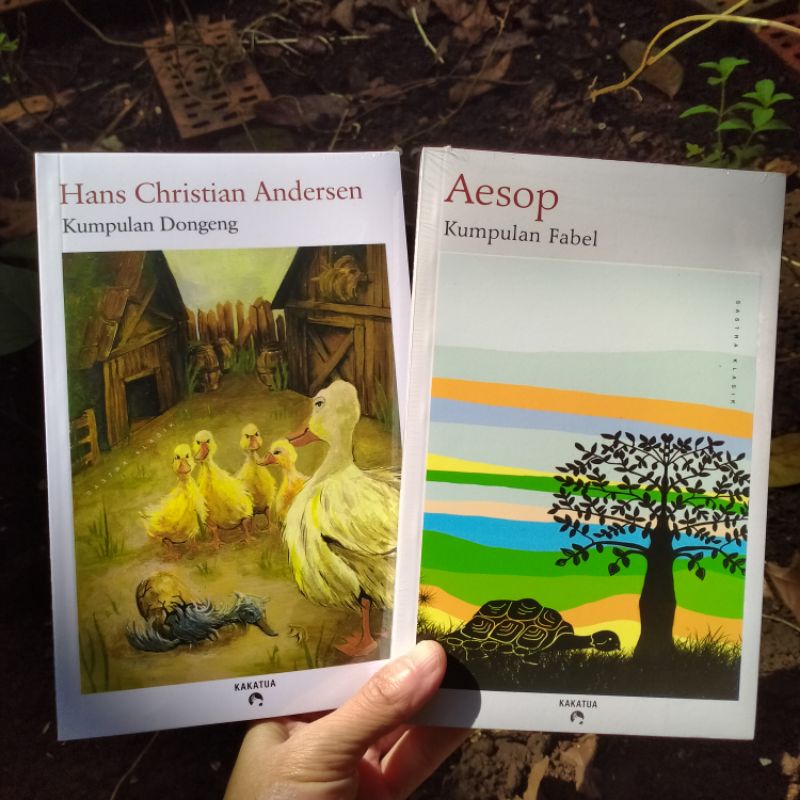 living book grade 1 & 2 aesop fabel , hans Christian Andersen cinta yang berpikir Charlotte mason