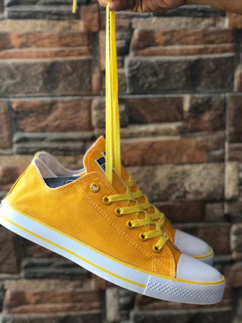 Sepatu TERBARU sneakers kuning Lis kuning