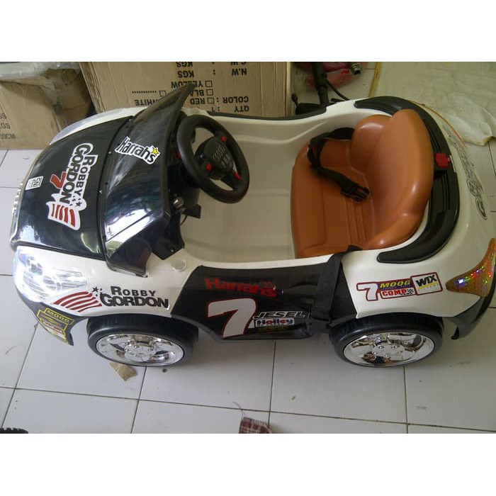 Mainan Mobil Aki Anak Audi Robby Gordon Promo