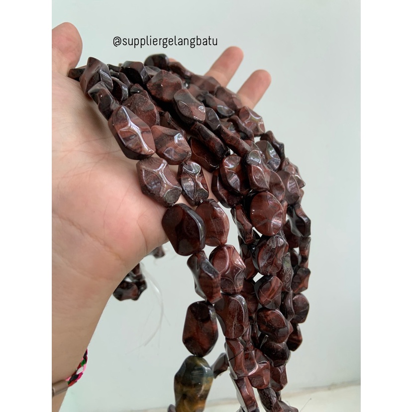 bongkah RED tiger eye RARE 20mm SUPER GRADE biduri sepah MERAH cutting COKLAT