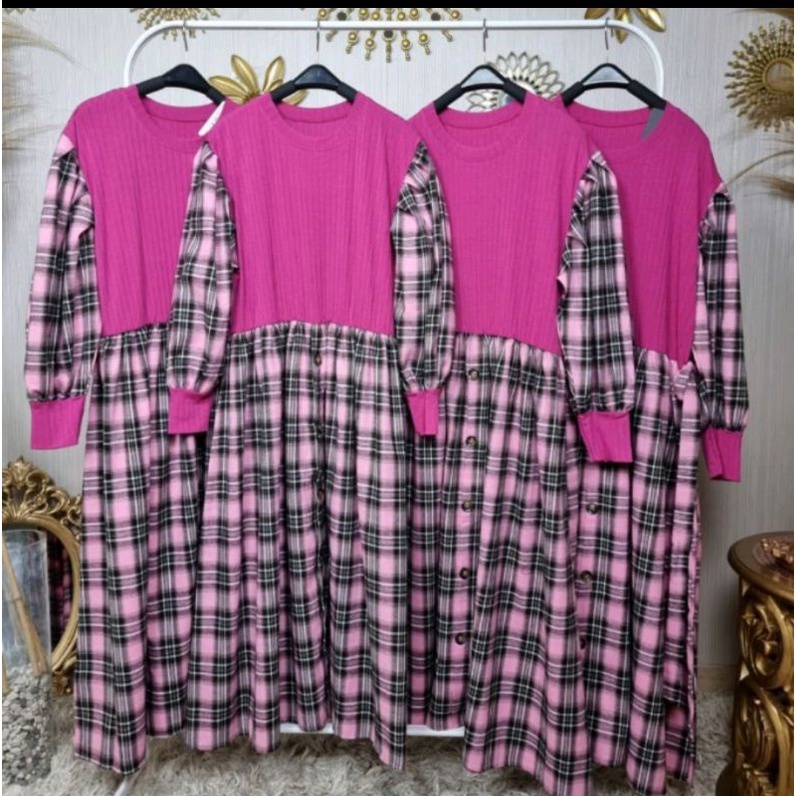 Midi kotak flanel kombi Knit By Meijiewang