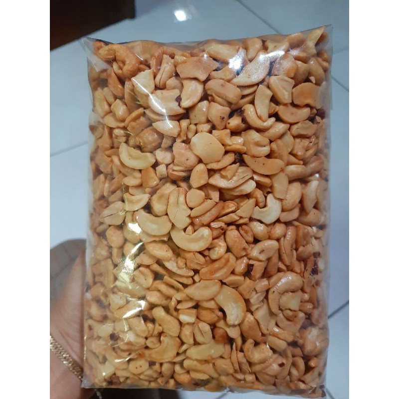 

Kacang mede mete mateng pata empat 500gram