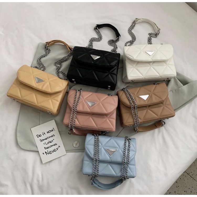 TFT AX200215 92865 AX865 C0891 E4852 DJT18993 D25 (1 KG MUAT 3) Tas Selempang Wanita Basic Kekinian SLINGBAG wanita import terbaru LT1891