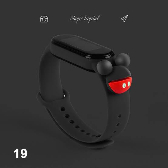 Jam Tangan Elektronik Tahan Air IP67 Motif Kartun Anak Laki-laki Perempuan LED Minimalis Gelang-Black Mickey