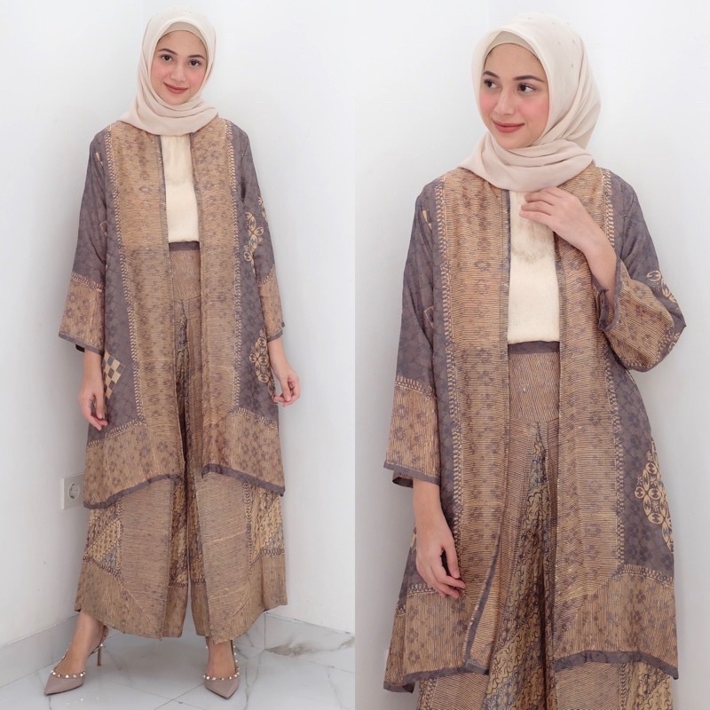 SET ARUMI BASIC SARAH THE LABEL