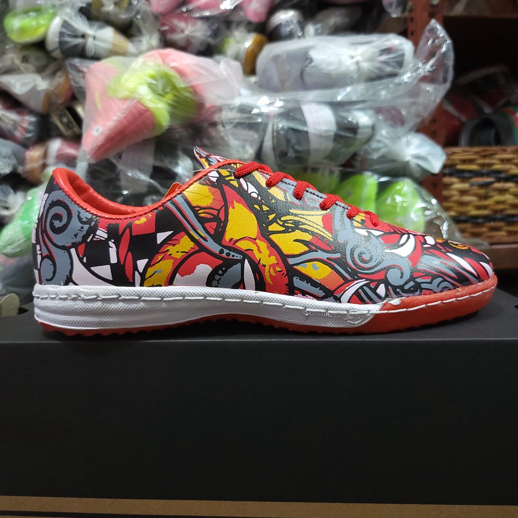 SEPATU FUTSAL PRIA  ORTS BATIK SOL SUDAH DI JAIT // SEPATU OLAHRAGA PRIA // TERBARU TERLARIS DAN TERMURAH