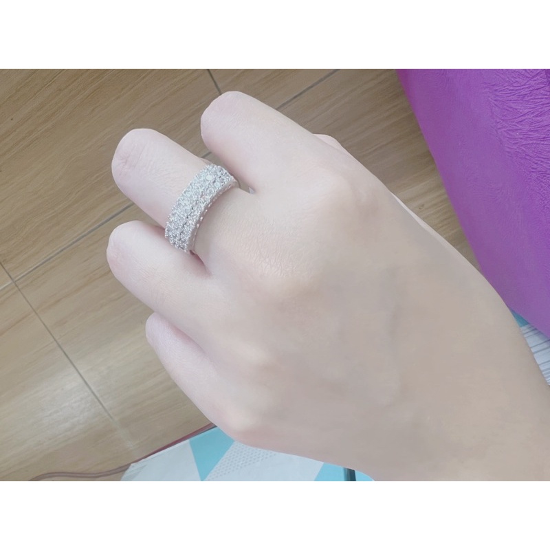 Cincin Emas Berlian Putih