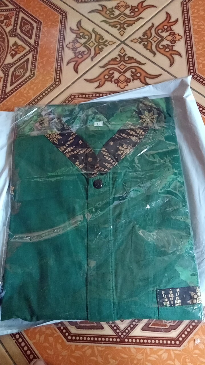 Seragam Batik Cowok Pekalongan / Seragam Atasan Batik Pria Kombinasi Prada Pekalongan
