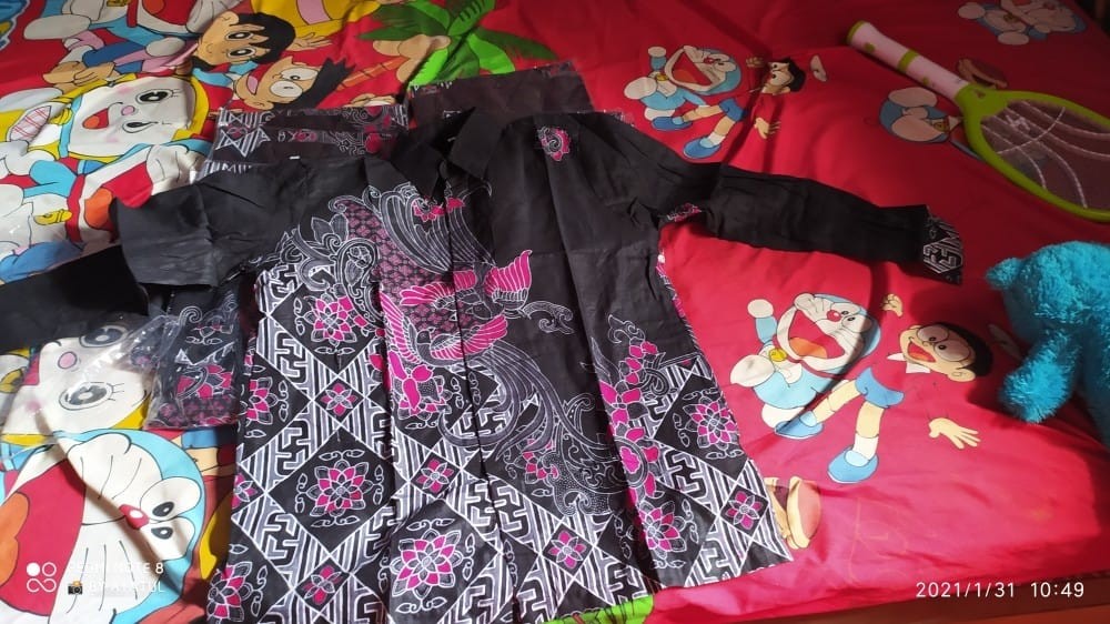 Batik Couple Keluarga Sania Ruffle Ori Ndoro Jowi Dnt Motif Kenari Hitam Terlaris-batik