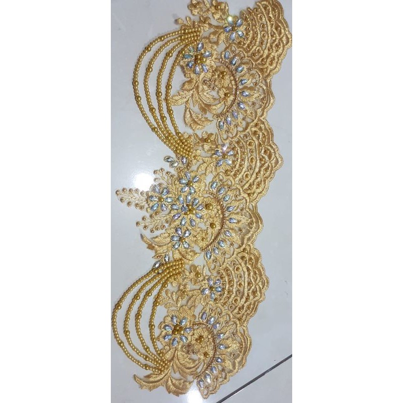 Hiasan Dahi Juntai Mutiara