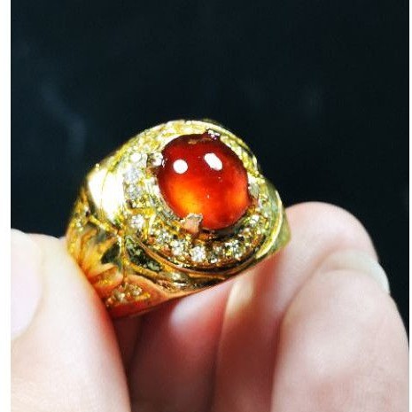 Natural Batu Red Garnet Almandine Ceylon NTE Top Colour