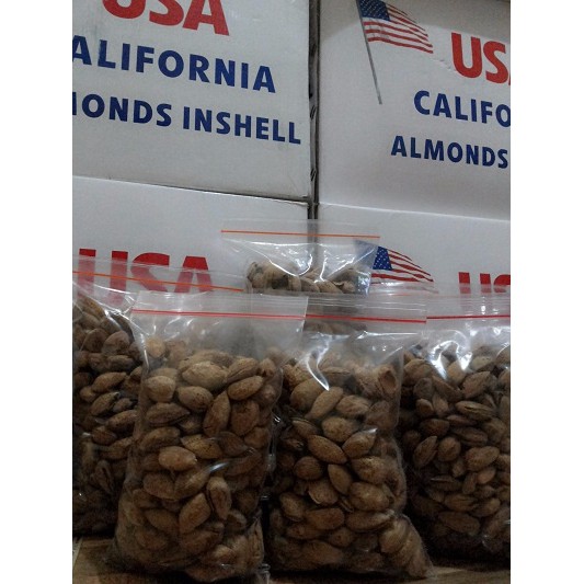 

Almond Roasted (Kacang Panggang/Bakar) USA California Inshell 250gr