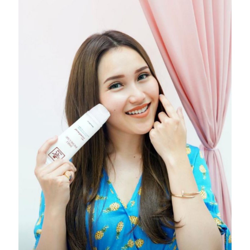 

FacialTreatment