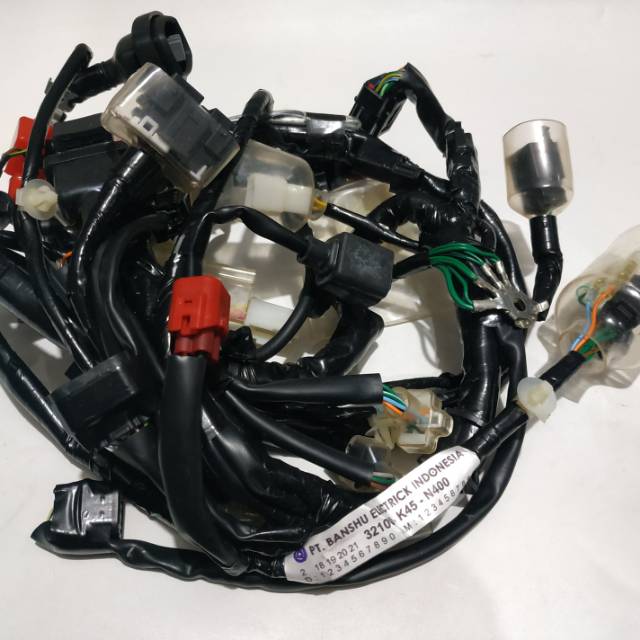 Kabel body Honda CB150R 32100-K45-N400