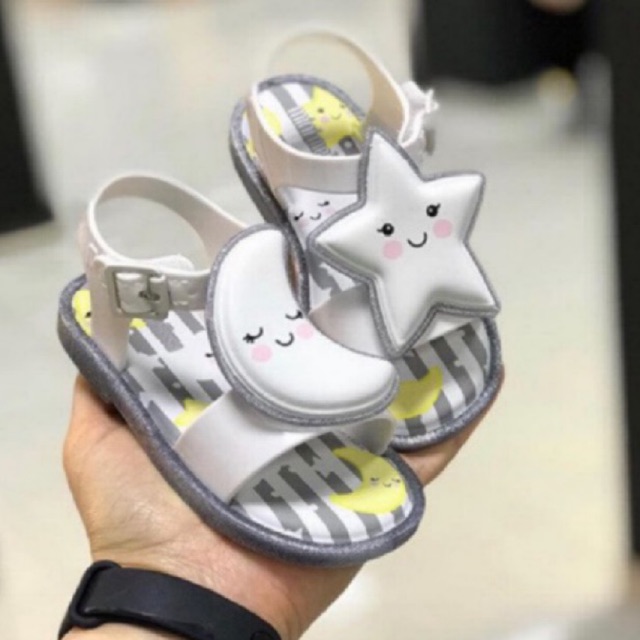 Sepatu sandal anak minimelissa glow in the dark