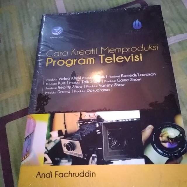 Memproduksi program Televisi