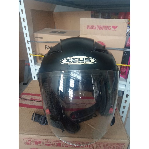 ZEUS 611C SIZE L SECOND